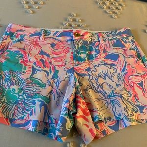 Lily Pulitzer 5” ladies shorts